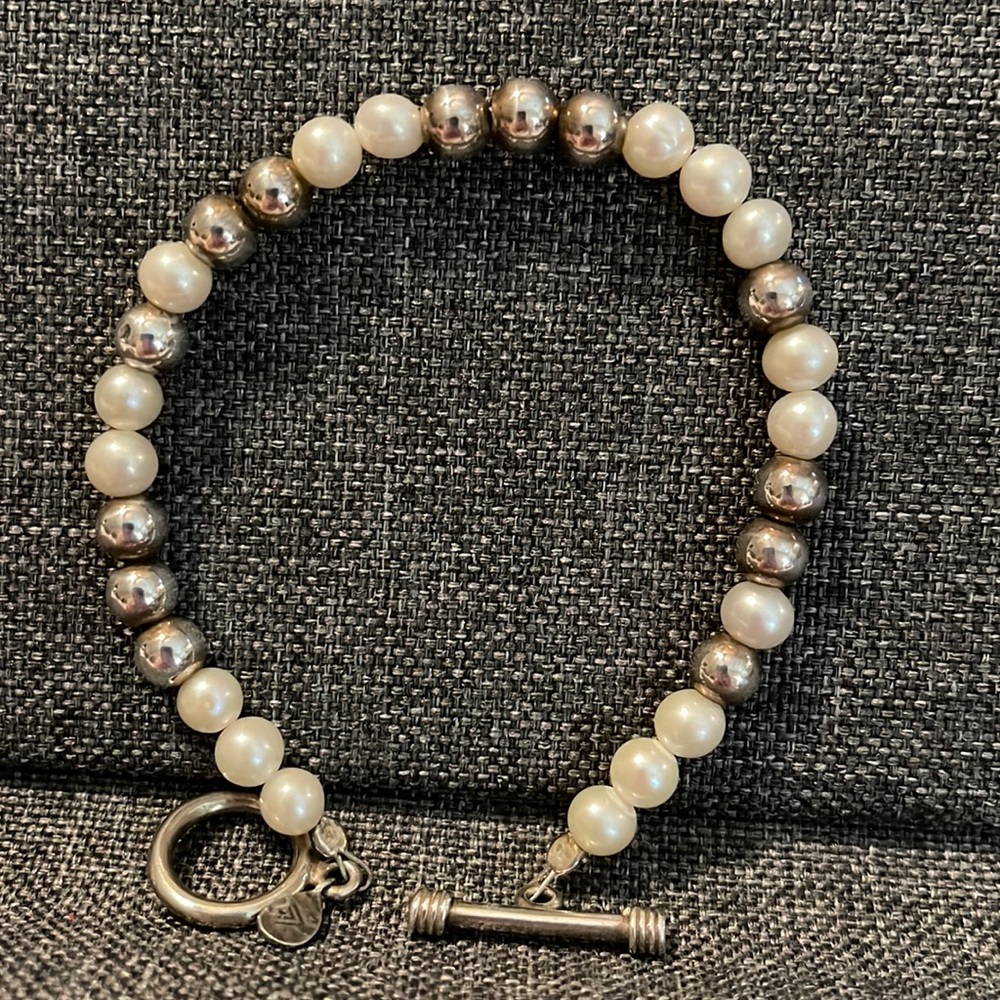 Silpada Sterling silver and pearl bracelet